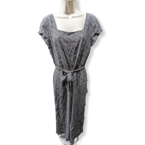 Loft NWT Heart Jumpsuit Sz 4 - Picture 1 of 8